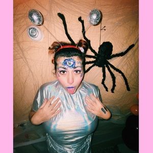 Meet your Posher, Nicole